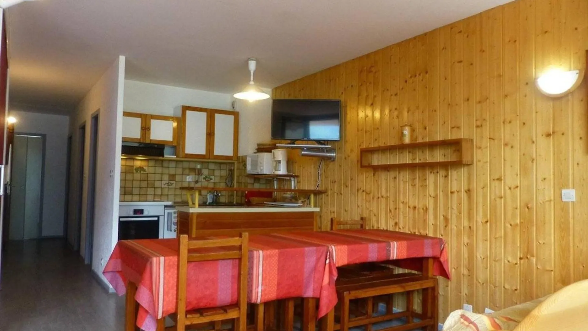 Spacieux Appart 2 Pieces Pour 9 Personnes Avec Terrasse A Plan Peisey - Fr-1-757-104 0*, Peisey-Nancroix France